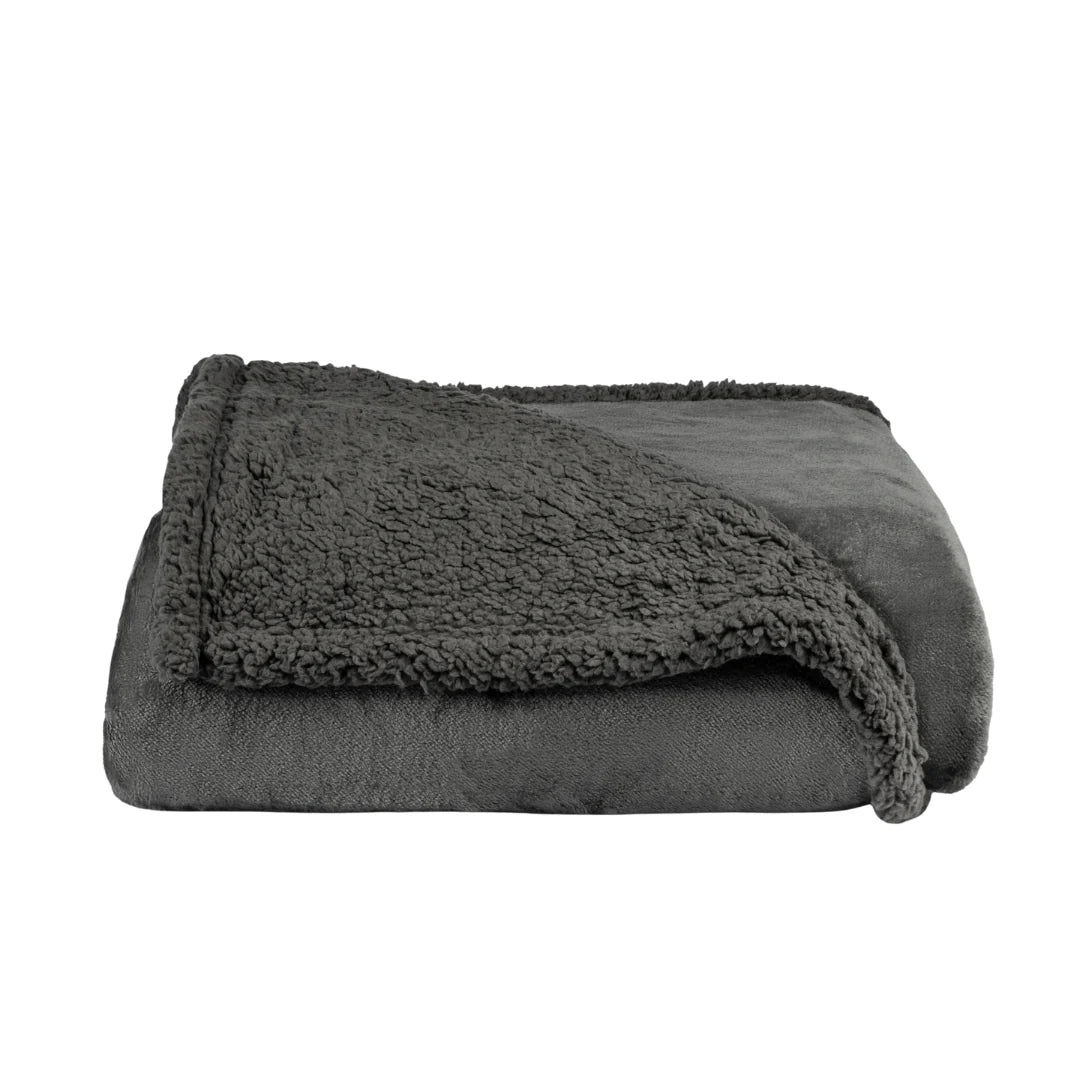 The Accent - a Waterproof Blanket to Keep Your Sheets and Sofas Dry
